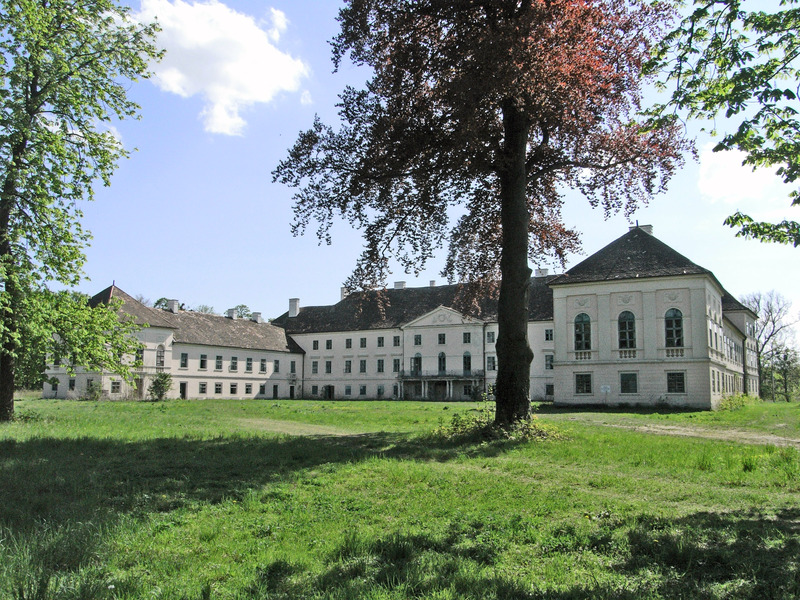 Trautmannsdorfer_Schloss_001_800_600